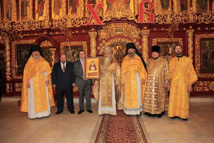 Передача иконы Макария Желтоводского